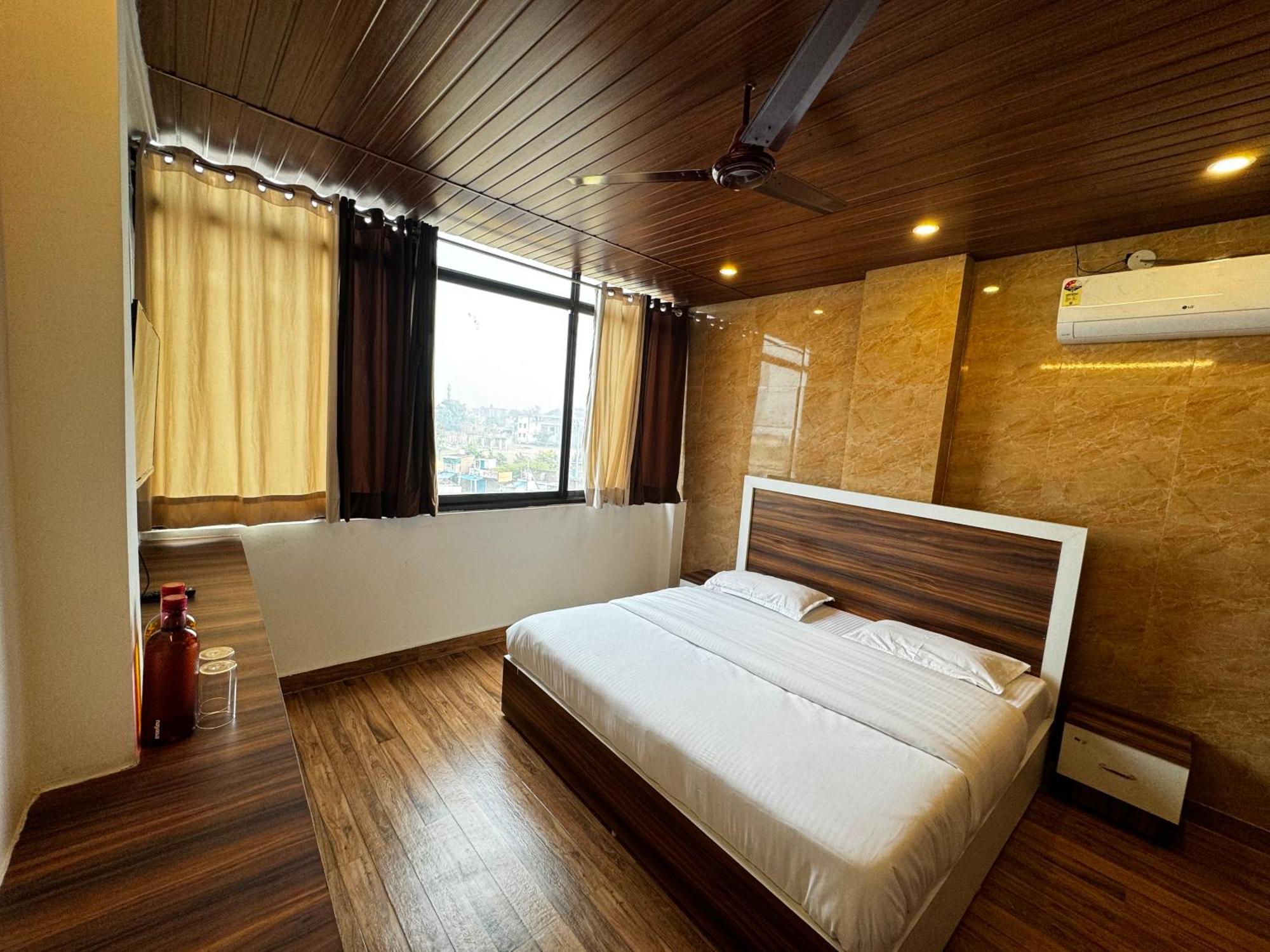 Hotel Walk Inn Faridabad Exterior foto